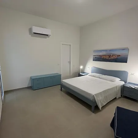 Apartman Il Giardino Damare 2 *