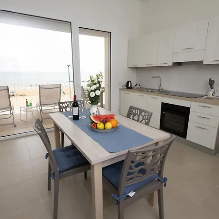 Il Giardino Damare 2 Донналуката